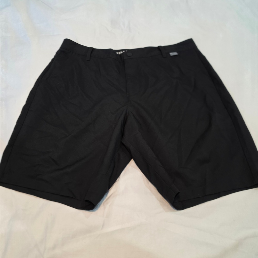 Puma Golf Shorts Mens 36 Black Excellent Performance Activewear 831238-04